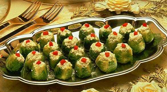 Капуста брюссельская со шпротами